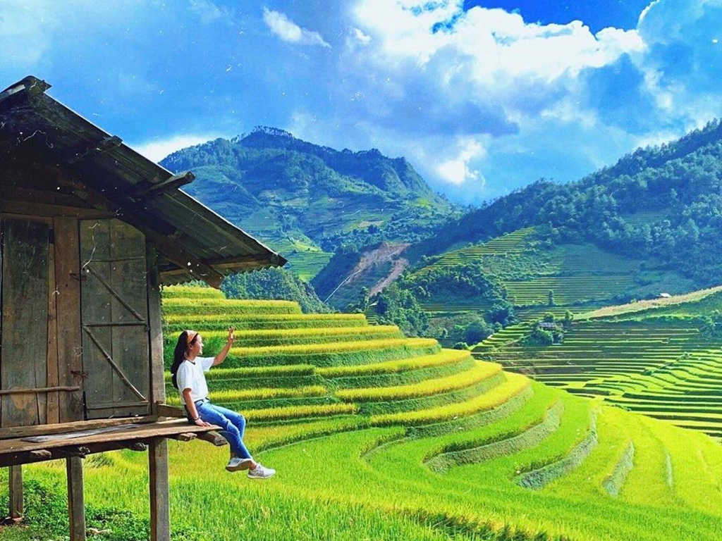 Muôn Kiểu Tạo Dáng Check-in Mùa Lúa Chín Mùa Cang Chải - Ảnh 8 Muôn Kiểu Tạo Dáng Check-in Mùa Lúa Chín Mùa Cang Chải - Ảnh 8