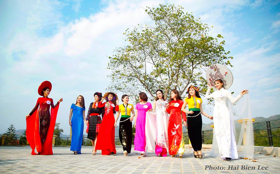 TOUR TÂY BẮC - RỘN RÀNG QUỐC KHÁNH: HÀ NỘI - SƠN LA - ĐIỆN BIÊN - Ảnh 2 TOUR TÂY BẮC - RỘN RÀNG QUỐC KHÁNH: HÀ NỘI - SƠN LA - ĐIỆN BIÊN - Ảnh 2