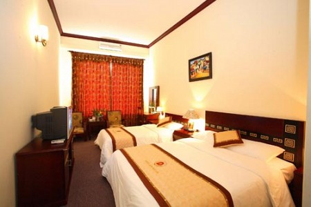 Khách Sạn Phú Gia