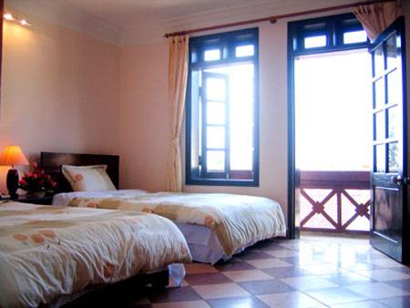 Khách Sạn Thiên Ngân