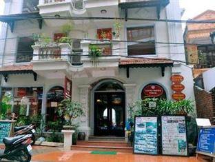 Khách Sạn White Lotus Sapa