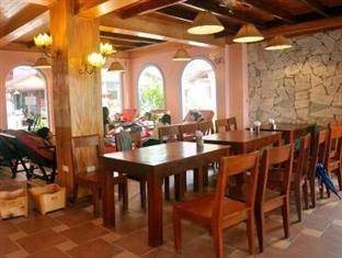 Khách Sạn White Lotus Sapa