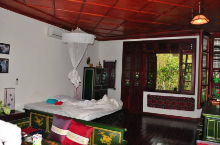 Resort Vịt Cổ Xanh (La Ferme Du Covert Resort) Hòa Bình