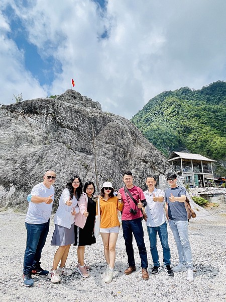 Chương trình Mộc Châu Mùa Hoa - Mùa Hồng Chín 2025