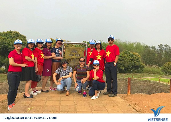 TOUR TÂY BẮC - RỘN RÀNG QUỐC KHÁNH: HÀ NỘI - SƠN LA - ĐIỆN BIÊN - Ảnh 8 TOUR TÂY BẮC - RỘN RÀNG QUỐC KHÁNH: HÀ NỘI - SƠN LA - ĐIỆN BIÊN - Ảnh 8