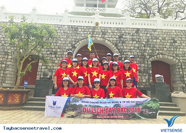 TOUR TÂY BẮC - RỘN RÀNG QUỐC KHÁNH: HÀ NỘI - SƠN LA - ĐIỆN BIÊN - Ảnh 4 TOUR TÂY BẮC - RỘN RÀNG QUỐC KHÁNH: HÀ NỘI - SƠN LA - ĐIỆN BIÊN - Ảnh 4