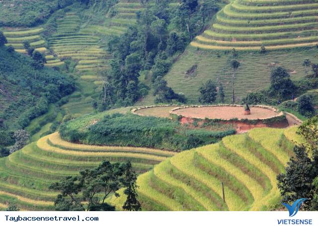 Tắm nước khoáng nóng miễn phí - Ảnh 4 Tắm nước khoáng nóng miễn phí - Ảnh 4