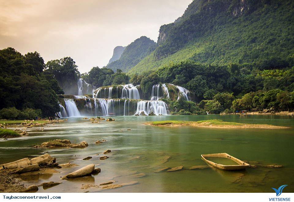 Hồ Ba Bể- Thác Bản Giốc