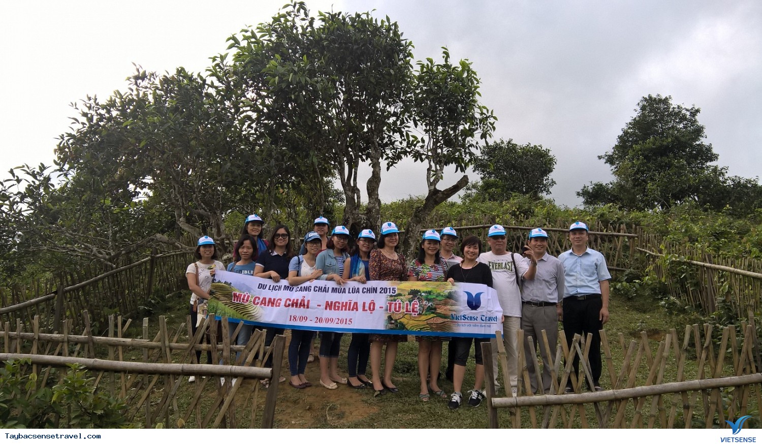 Anbum Ảnh Khách Hàng hành trình Tây Bắc 2015 Cùng VietsenseTravel - Ảnh 8 Anbum Ảnh Khách Hàng hành trình Tây Bắc 2015 Cùng VietsenseTravel - Ảnh 8