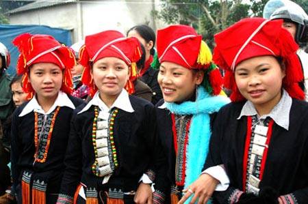 Tục ngủ thăm của người Mường Tục ngủ thăm của người Mường