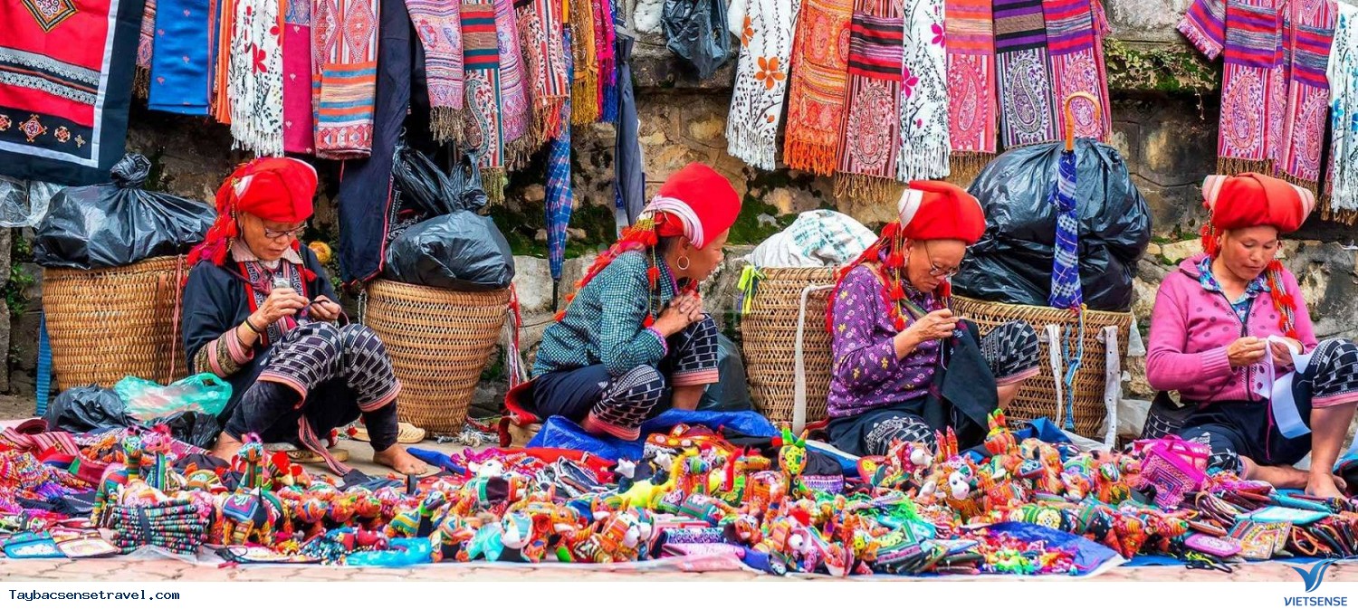 Chợ Sapa - Ảnh 1 Chợ Sapa - Ảnh 1