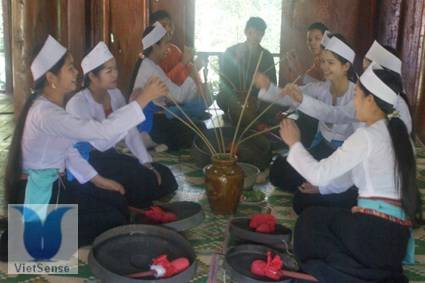 Dân tộc người Mường