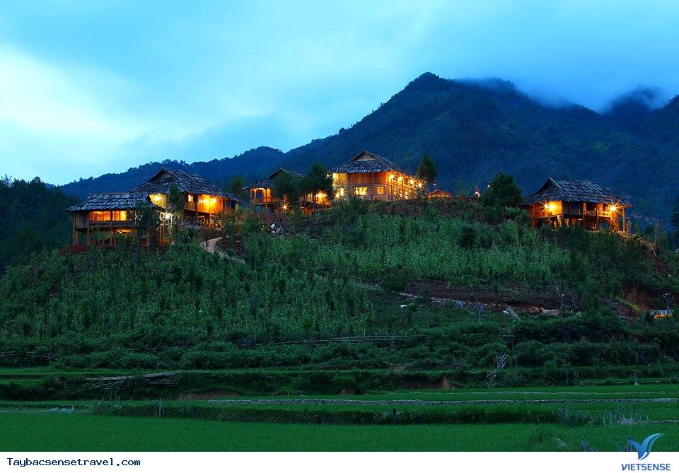 Ecolodge Mucangchai. 