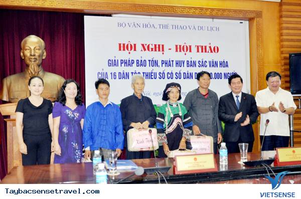 Hội thảo “Giải pháp bảo tồn, phát huy bản sắc văn hóa của 16 dân tộc thiểu số có dân số dưới 10.000 người”…! - Ảnh 1