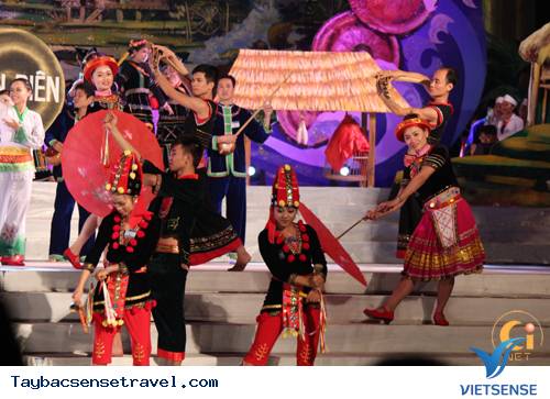 Một số hình ảnh trong chương trình nghệ thuật tại buổi lễ khai mạc: - Ảnh 4