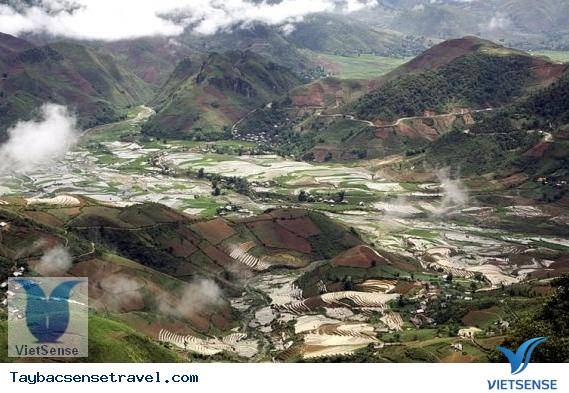 hành trình tay bac- tinh lai chau