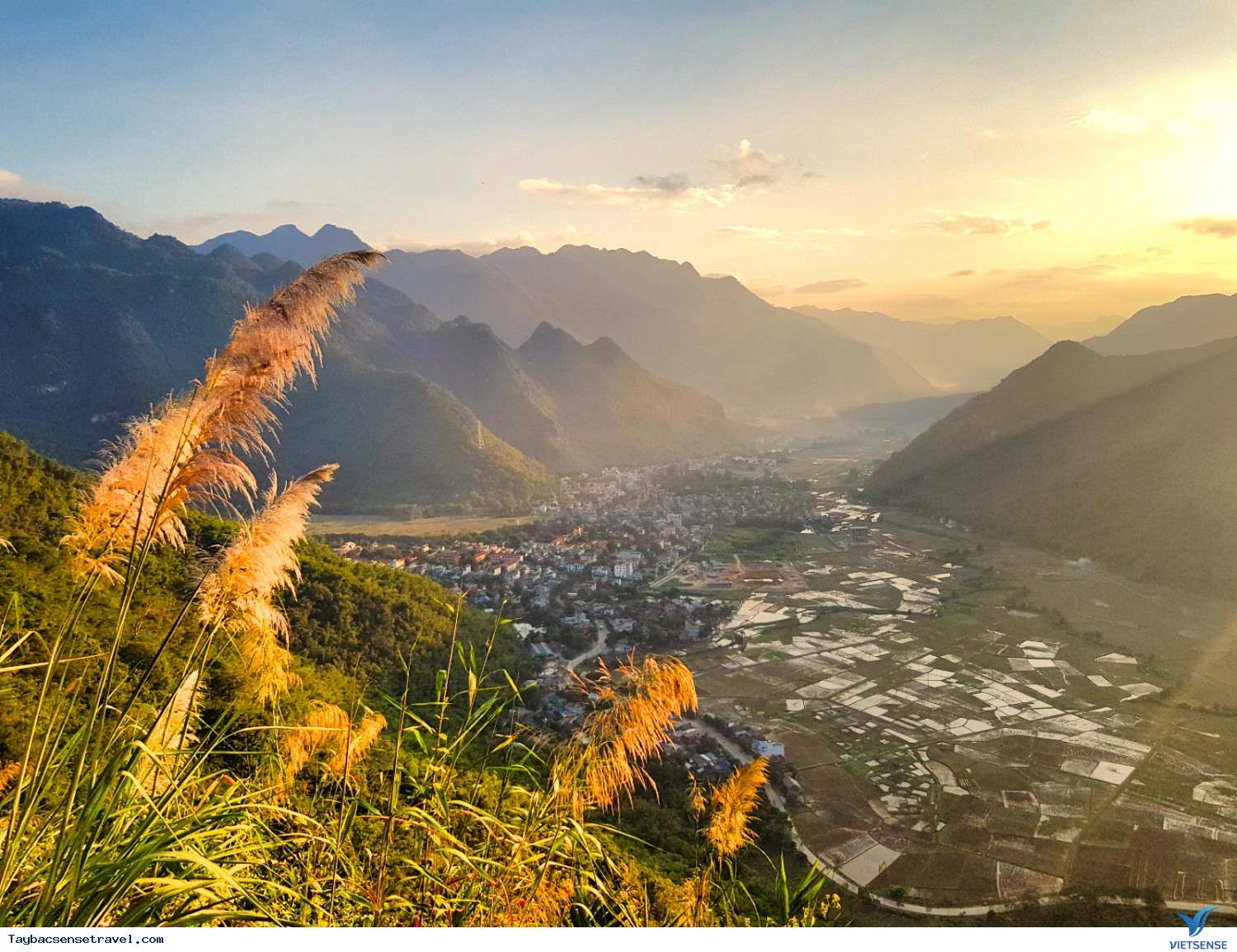 Tất tần tật kinh nghiệm Vivu Mai Châu Hòa Bình mới nhất 2025 - Ảnh 1